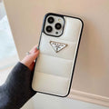 Case Puff Prada (COMPRE 1 LEVE 3)